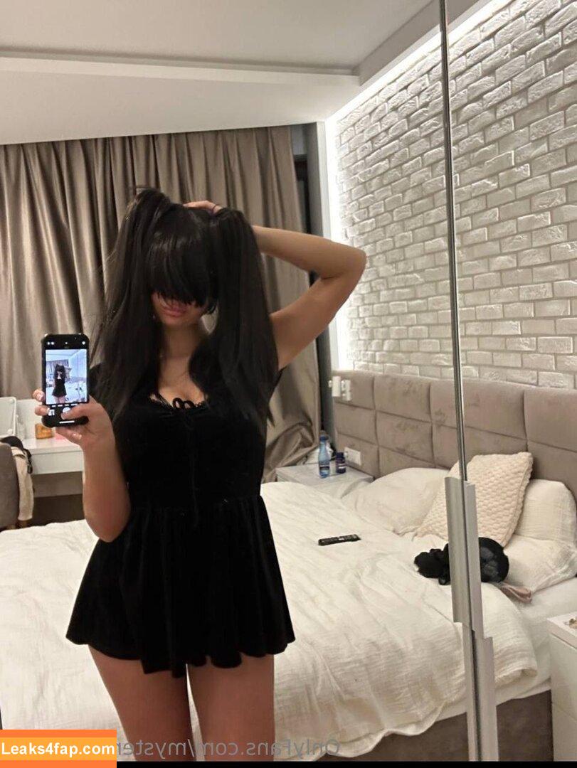 Mysteriousgfellie leaked photo photo #0010