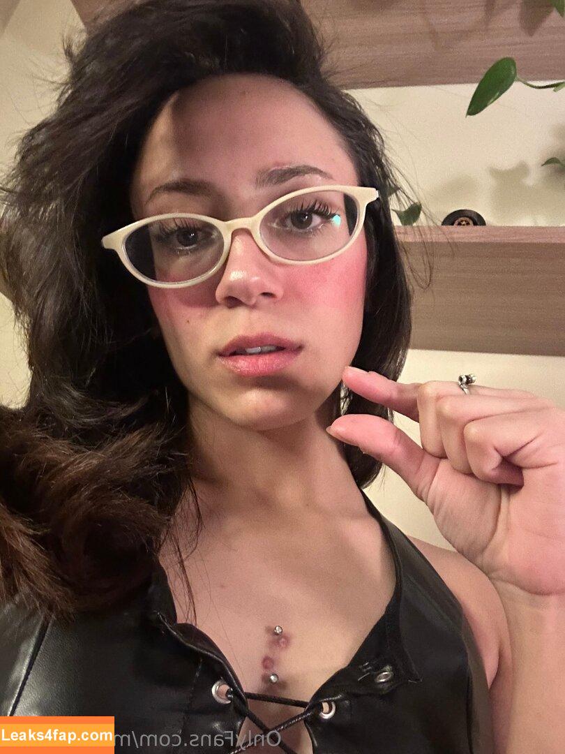 mysticalbich / tishagribble leaked photo photo #0001