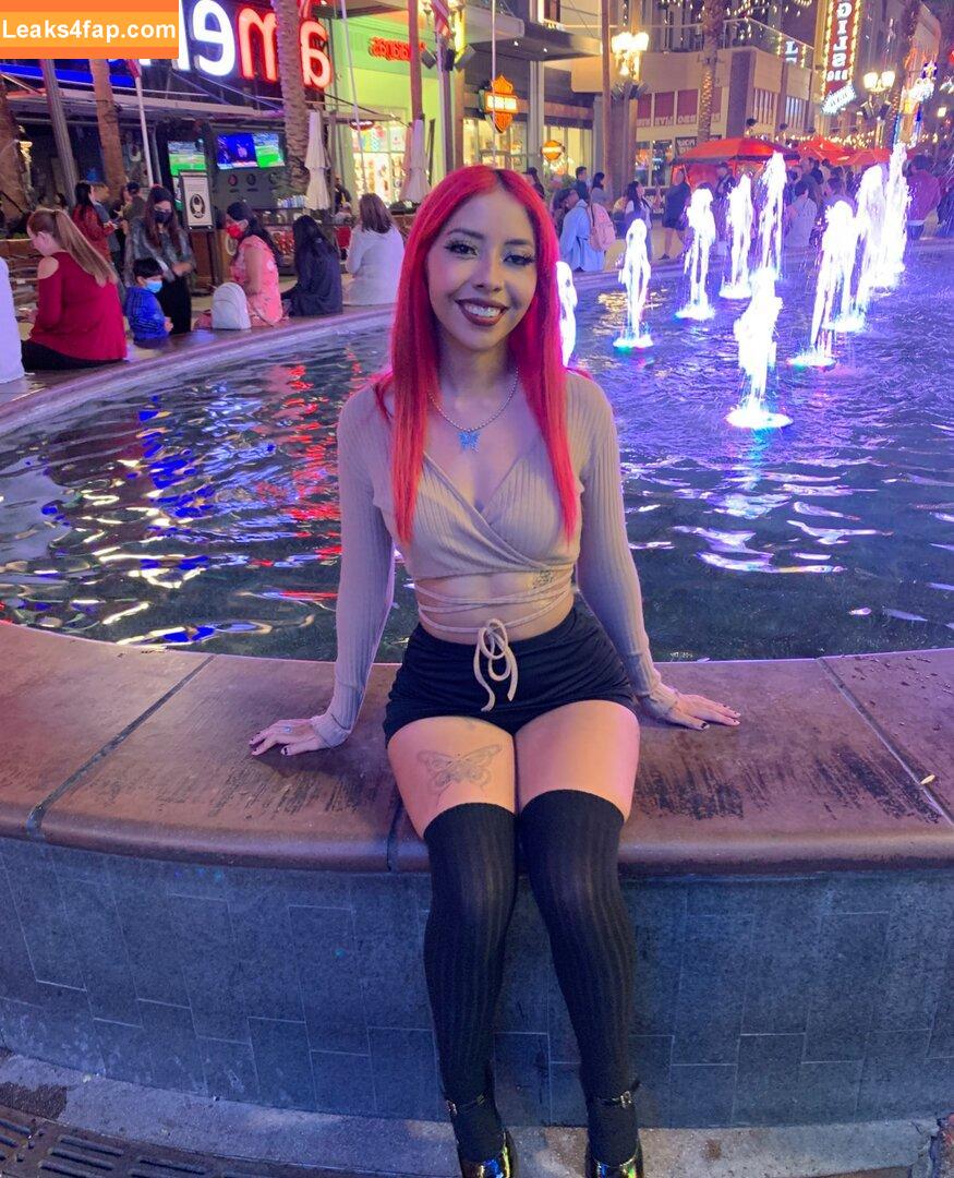 naatalliiee / naataliee_e / therealnatalie leaked photo photo #0018