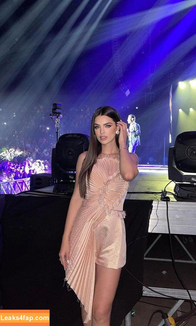 Nadia Ferreira /  leaked photo photo #0014