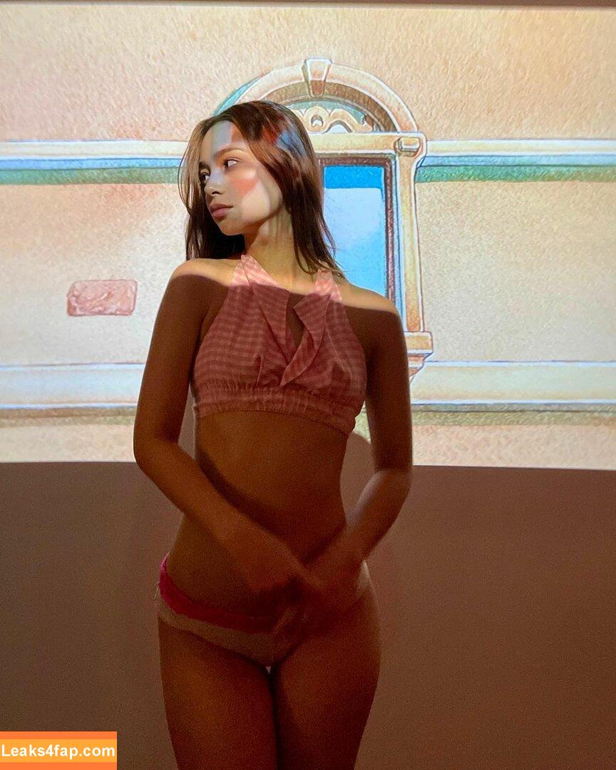Nadia Goh / nadiaelysegoh leaked photo photo #0006