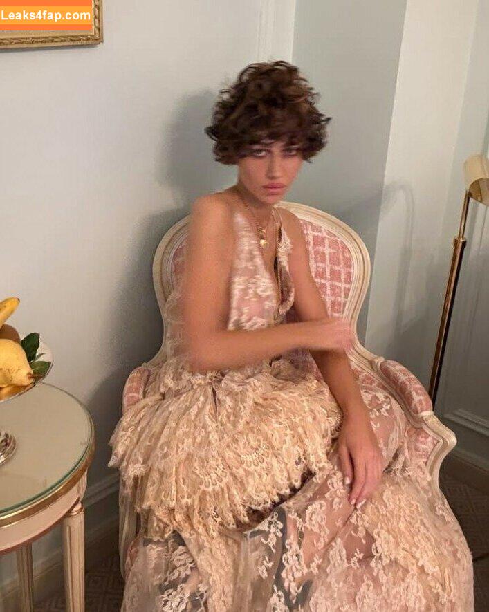 Nadia Lee Cohen / nadialeecohen leaked photo photo #0059