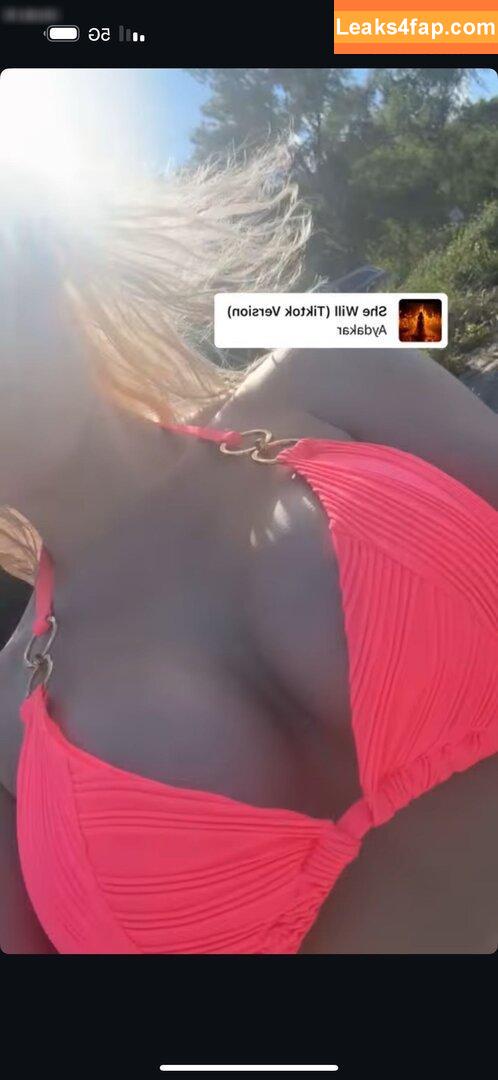 Nadia Offenbach /  leaked photo photo #0033