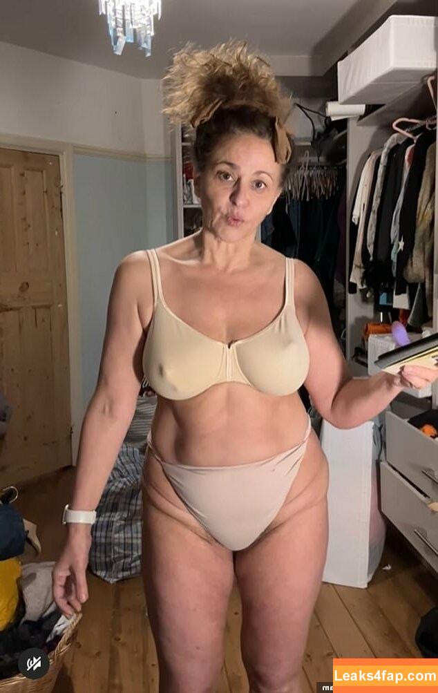 Nadia Sawalha / nadiasawalha leaked photo photo #0024