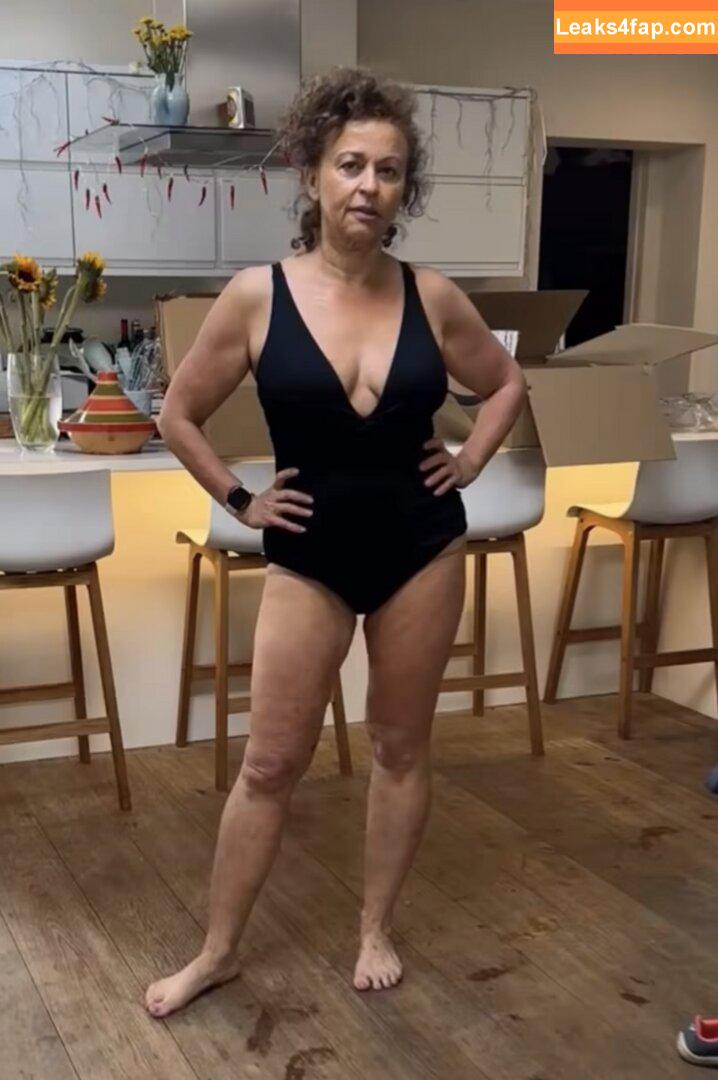 Nadia Sawalha / nadiasawalha leaked photo photo #0031