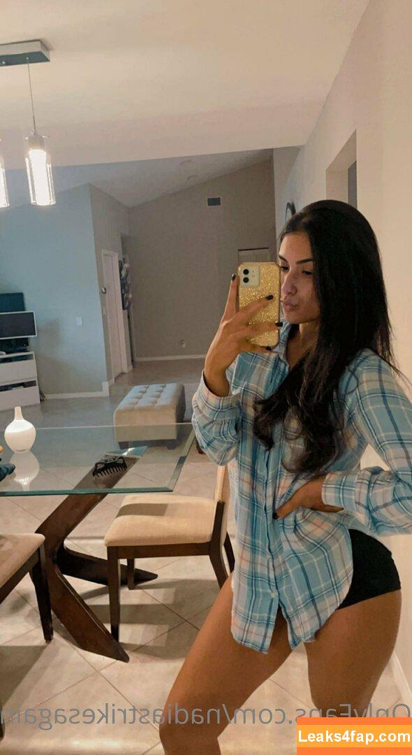 nadiastrikesagain / biggnadzz leaked photo photo #0033