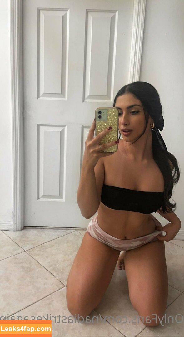 nadiastrikesagain / biggnadzz leaked photo photo #0034