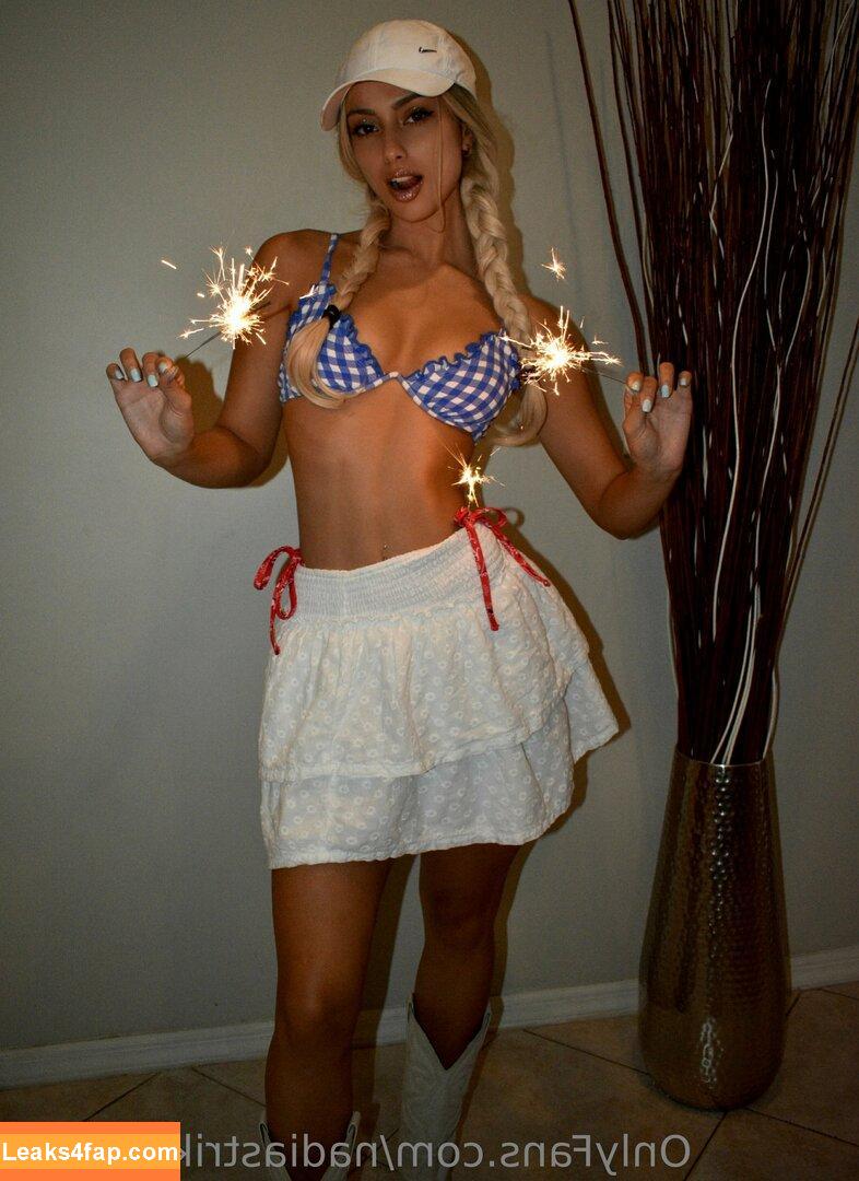 nadiastrikesagain / biggnadzz leaked photo photo #0074