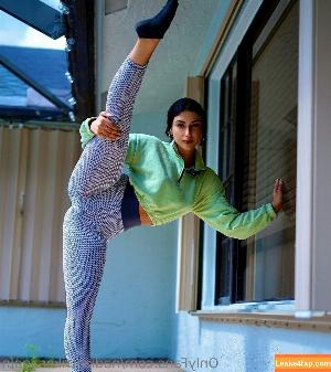 nadiastrikesagain photo #0013