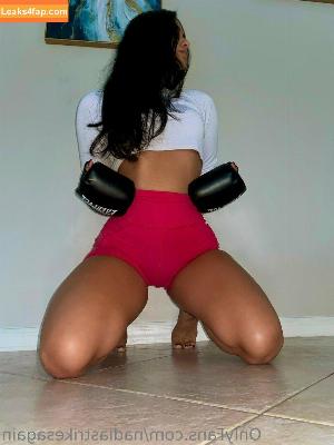 nadiastrikesagain photo #0017