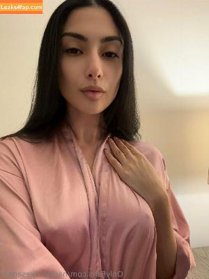 nadiastrikesagain photo #0140