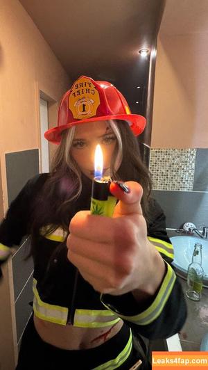 Nadine Breaty photo #0172