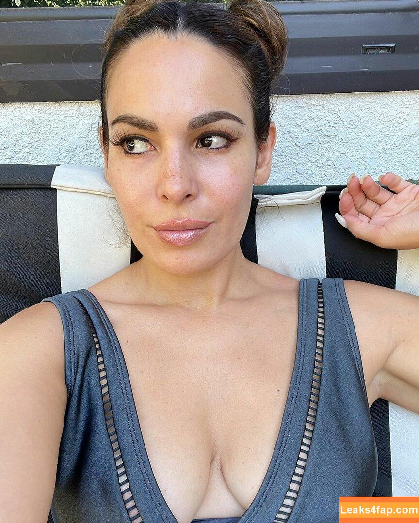 Nadine Velazquez / nadinevelazquez leaked photo photo #0125