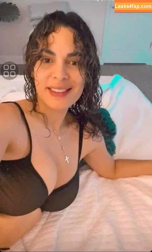 Nadine Velazquez photo #0020