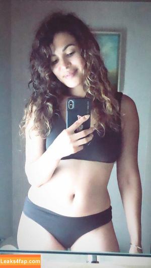 Nadine Velazquez photo #0028