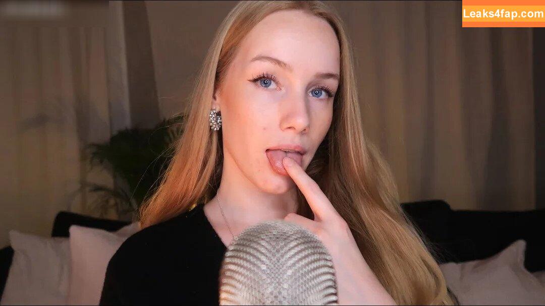 Nadine von relaxASMR / yt_relaxasmr leaked photo photo #0040