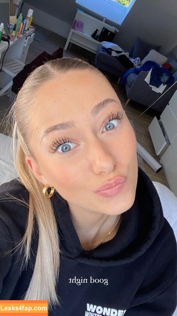 Nadine Zofi /  leaked photo photo #0012