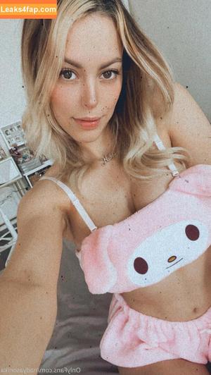 Nadyasonika photo #0002