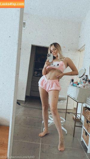 Nadyasonika photo #0004