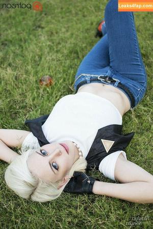 Nadyasonika photo #0141