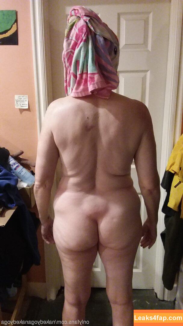 nakedyoganakedyoga /  leaked photo photo #0015