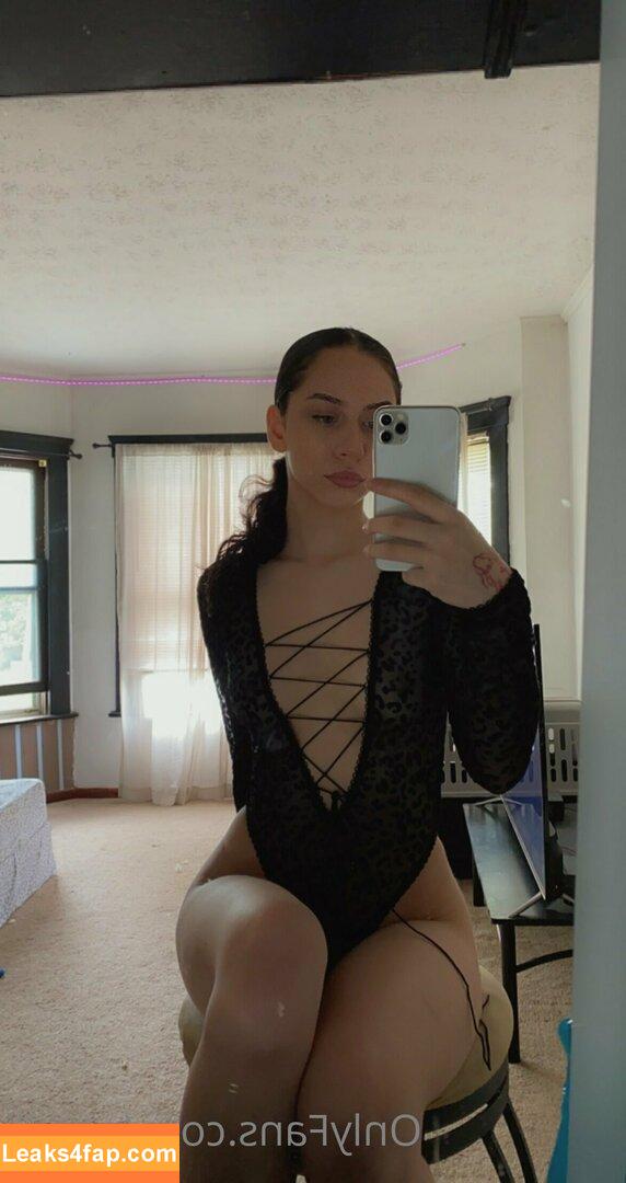 Nanamarie / na.nnii / nan.iii leaked photo photo #0046