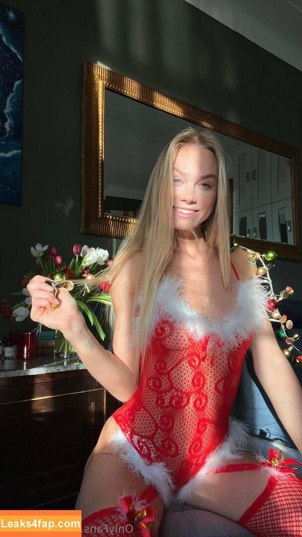 Nancy Ace / NancyA_official / https: / nancy_anastasiia / nancyace слитое фото фото #3647