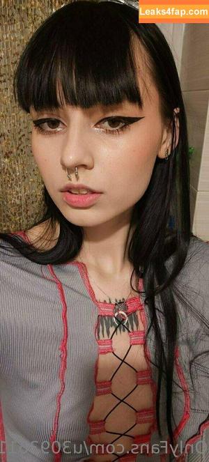 naomi_bright photo #0033