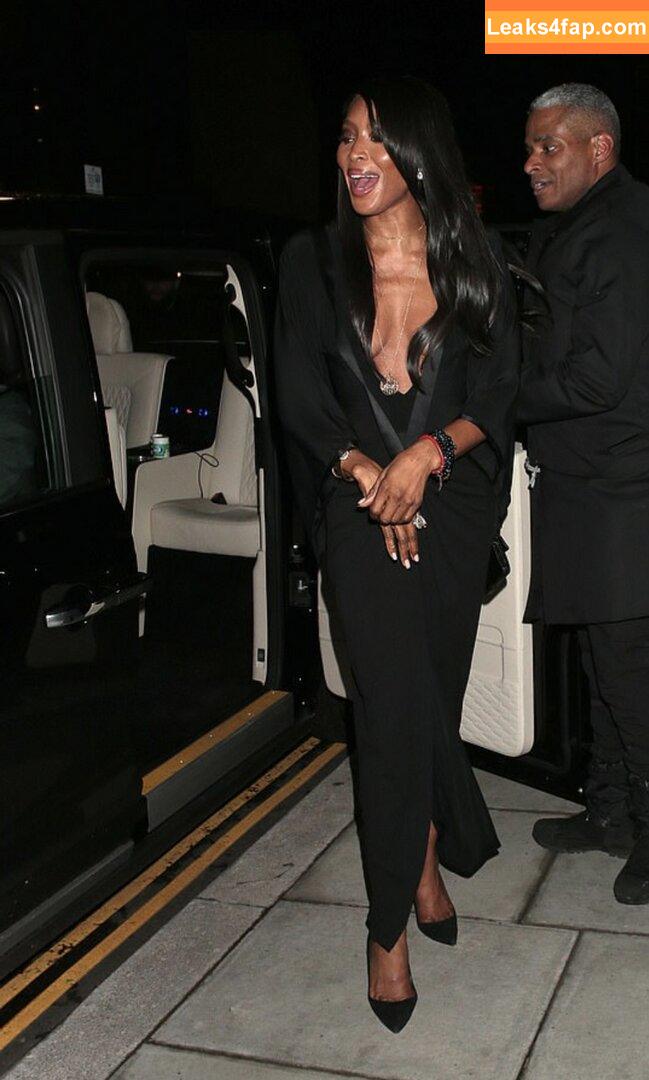 Naomi Campbell / NaomiCampbell / misscampbell / naomi leaked photo photo #0009
