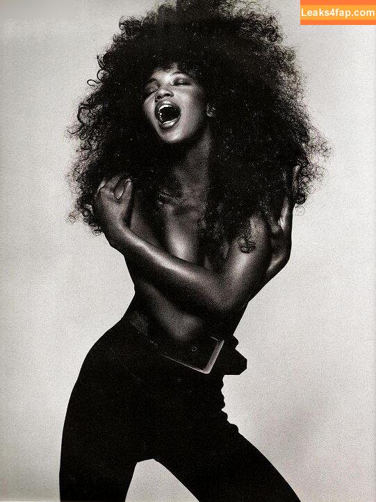 Naomi Campbell / NaomiCampbell / misscampbell / naomi leaked photo photo #0047