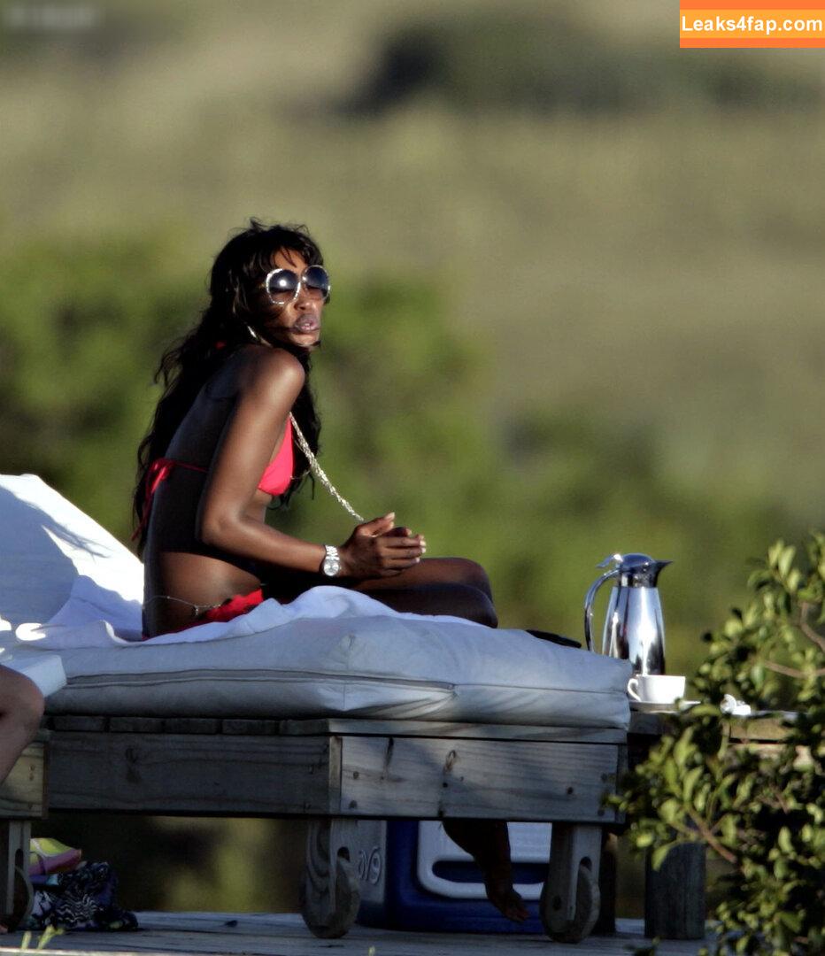 Naomi Campbell / NaomiCampbell / misscampbell / naomi leaked photo photo #0056