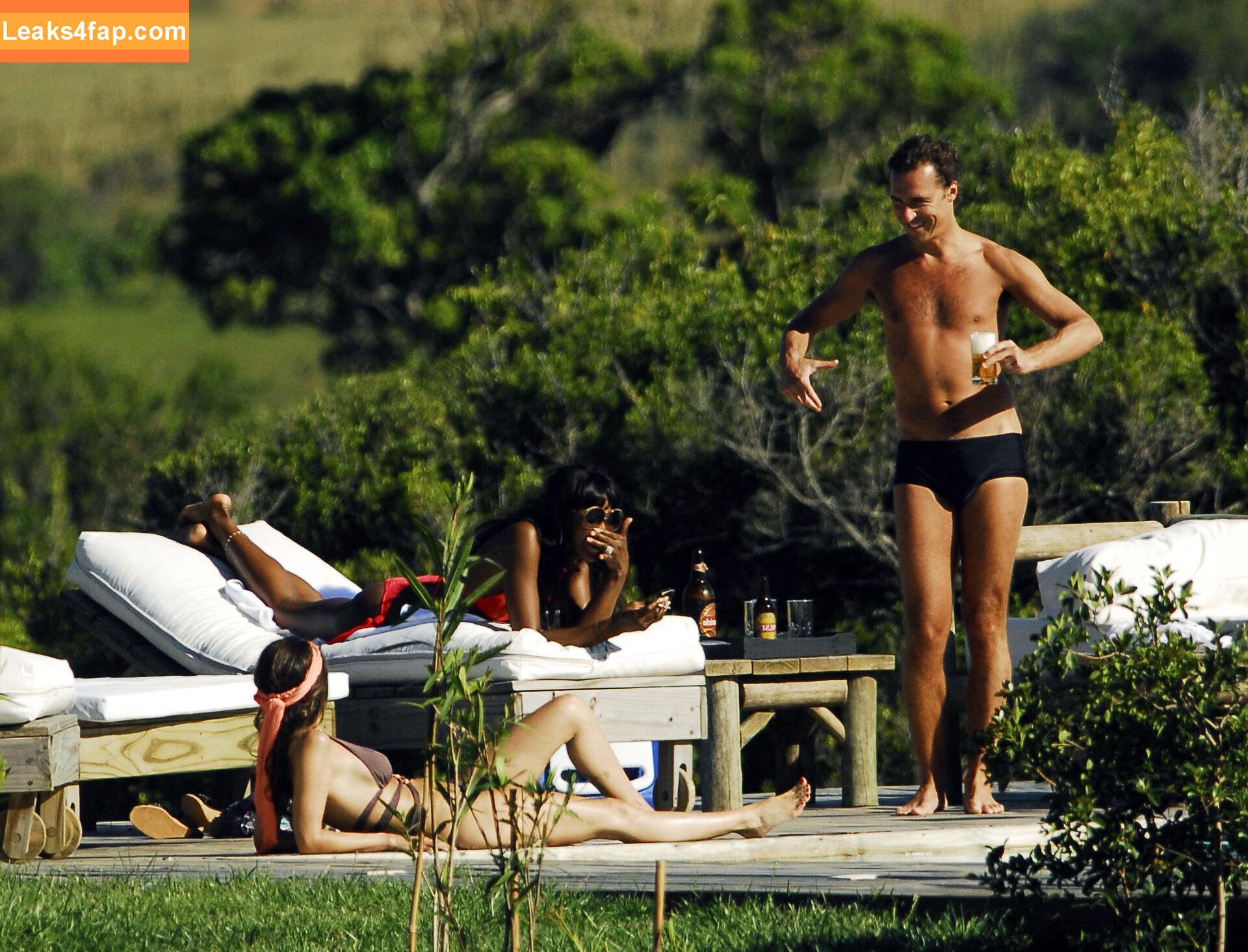 Naomi Campbell / NaomiCampbell / misscampbell / naomi leaked photo photo #0057