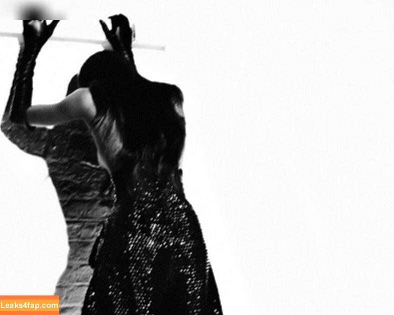 Naomi Campbell / NaomiCampbell / misscampbell / naomi leaked photo photo #0069
