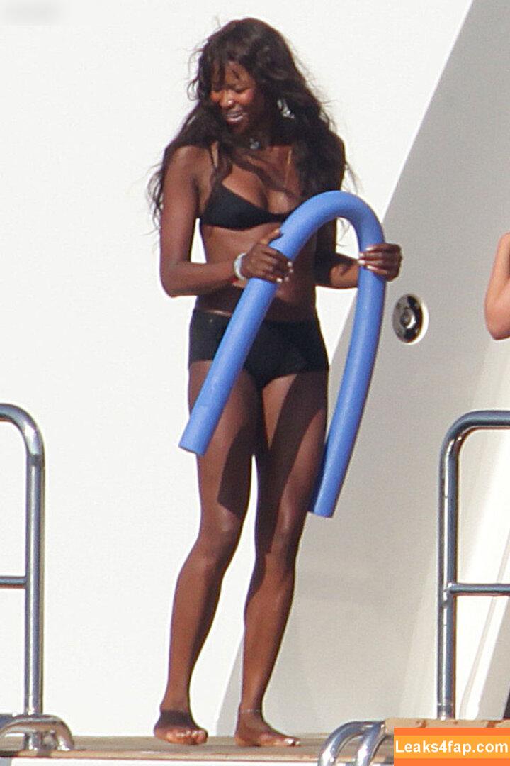 Naomi Campbell / NaomiCampbell / misscampbell / naomi leaked photo photo #0101