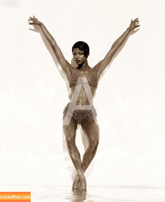 Naomi Campbell / NaomiCampbell / misscampbell / naomi слитое фото фото #0112