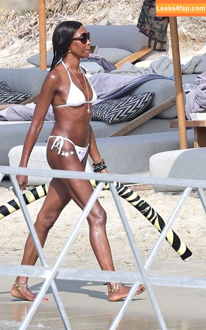 Naomi Campbell / NaomiCampbell / misscampbell / naomi leaked photo photo #0230