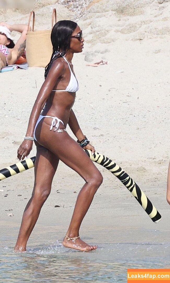 Naomi Campbell / NaomiCampbell / misscampbell / naomi leaked photo photo #0234