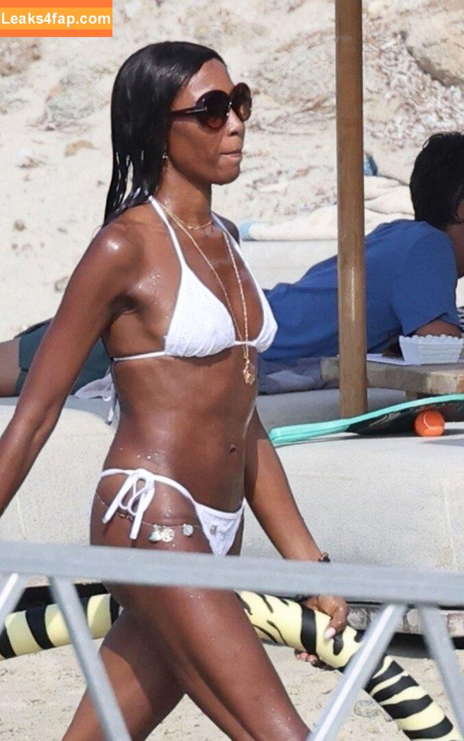 Naomi Campbell / NaomiCampbell / misscampbell / naomi leaked photo photo #0240