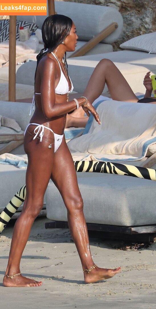 Naomi Campbell / NaomiCampbell / misscampbell / naomi leaked photo photo #0249