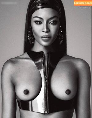 Naomi Campbell photo #0013