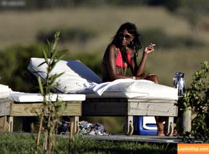 Naomi Campbell photo #0059