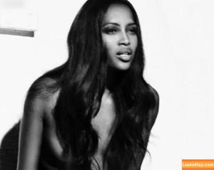 Naomi Campbell photo #0068