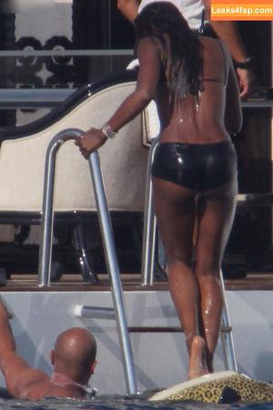 Naomi Campbell фото #0104