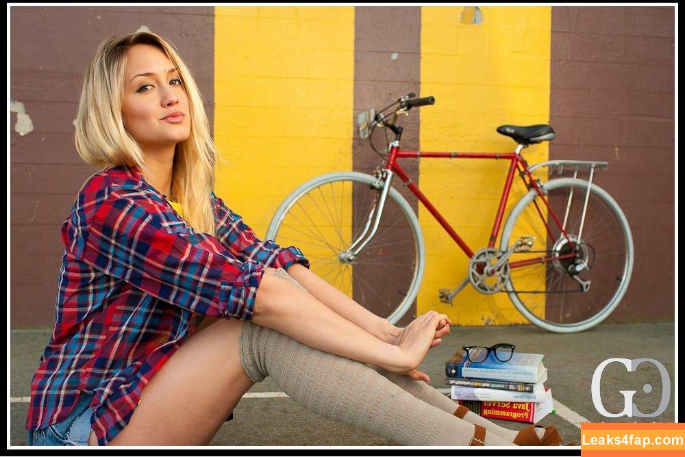 Naomi Kyle / NaomiKyle / thenaomikyle leaked photo photo #0139