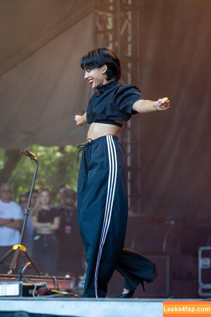 Naomi Scott / naomigscott слитое фото фото #0227