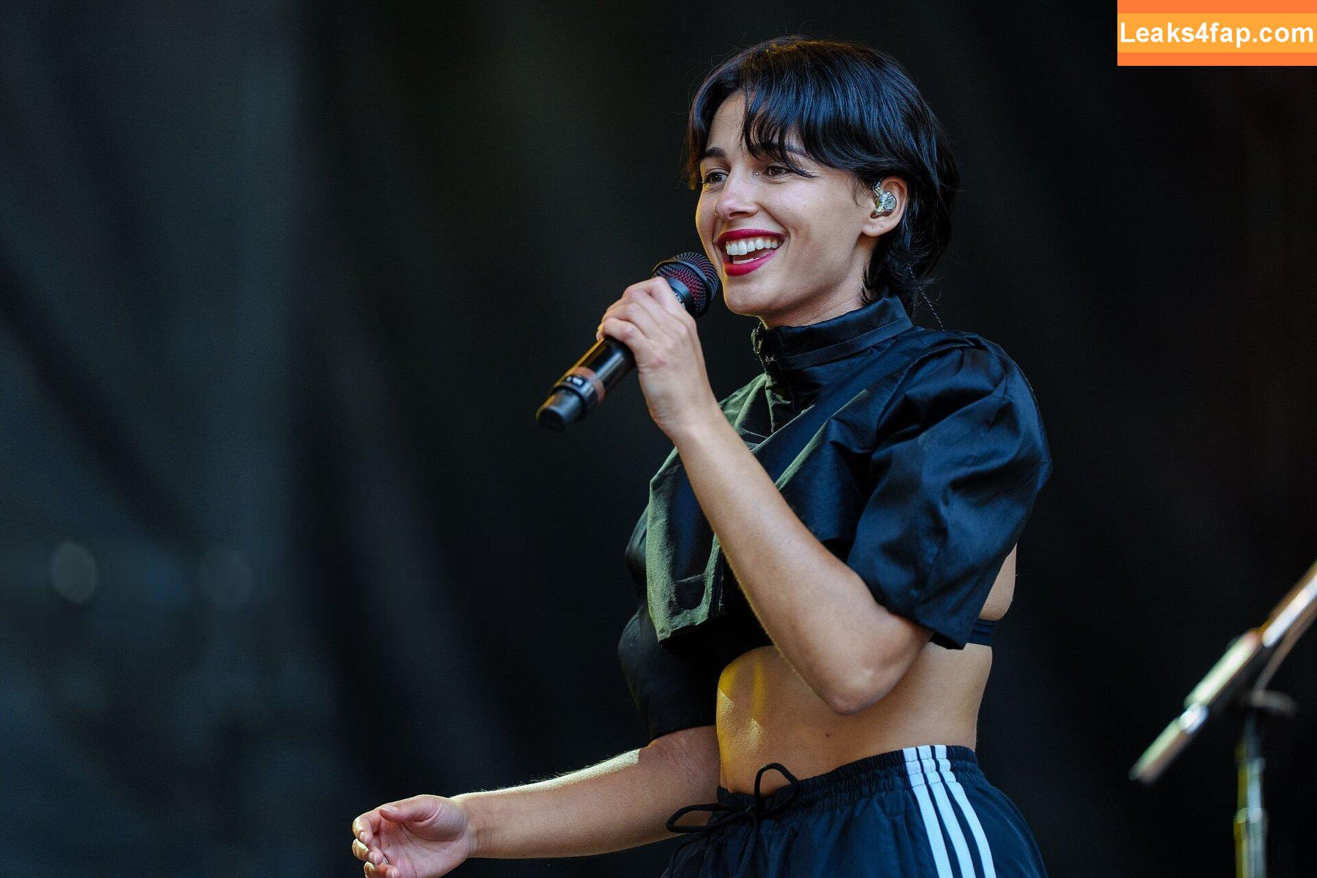 Naomi Scott / naomigscott слитое фото фото #0228