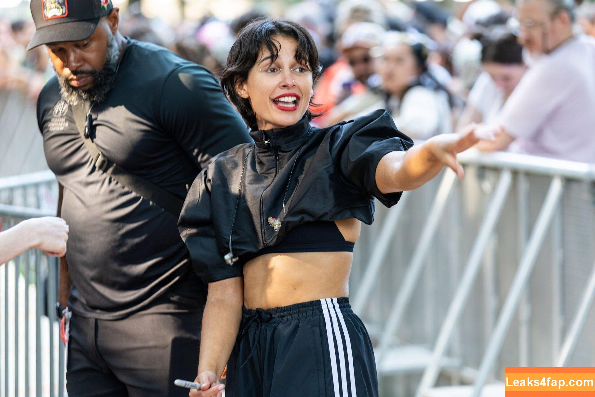 Naomi Scott / naomigscott слитое фото фото #0244