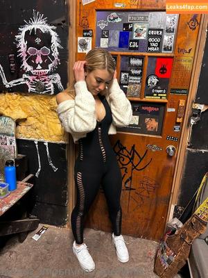 Naomi Soraya photo #0543