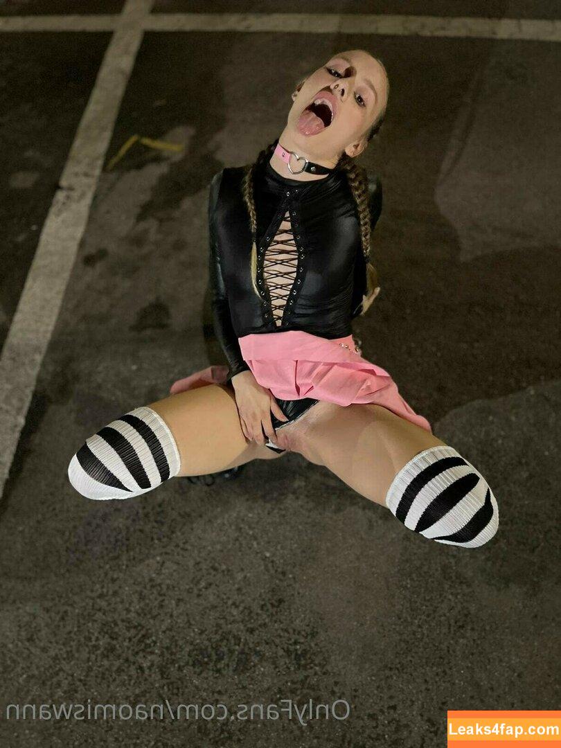 Naomi Swann / naomi_swann / naomiswann / naomiswann.x223 leaked photo photo #0053