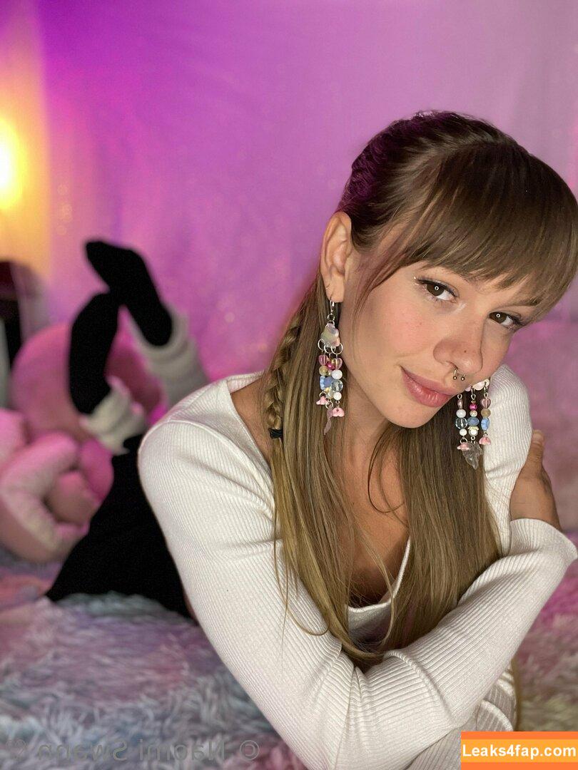 Naomi Swann / naomi_swann / naomiswann / naomiswann.x223 leaked photo photo #0177
